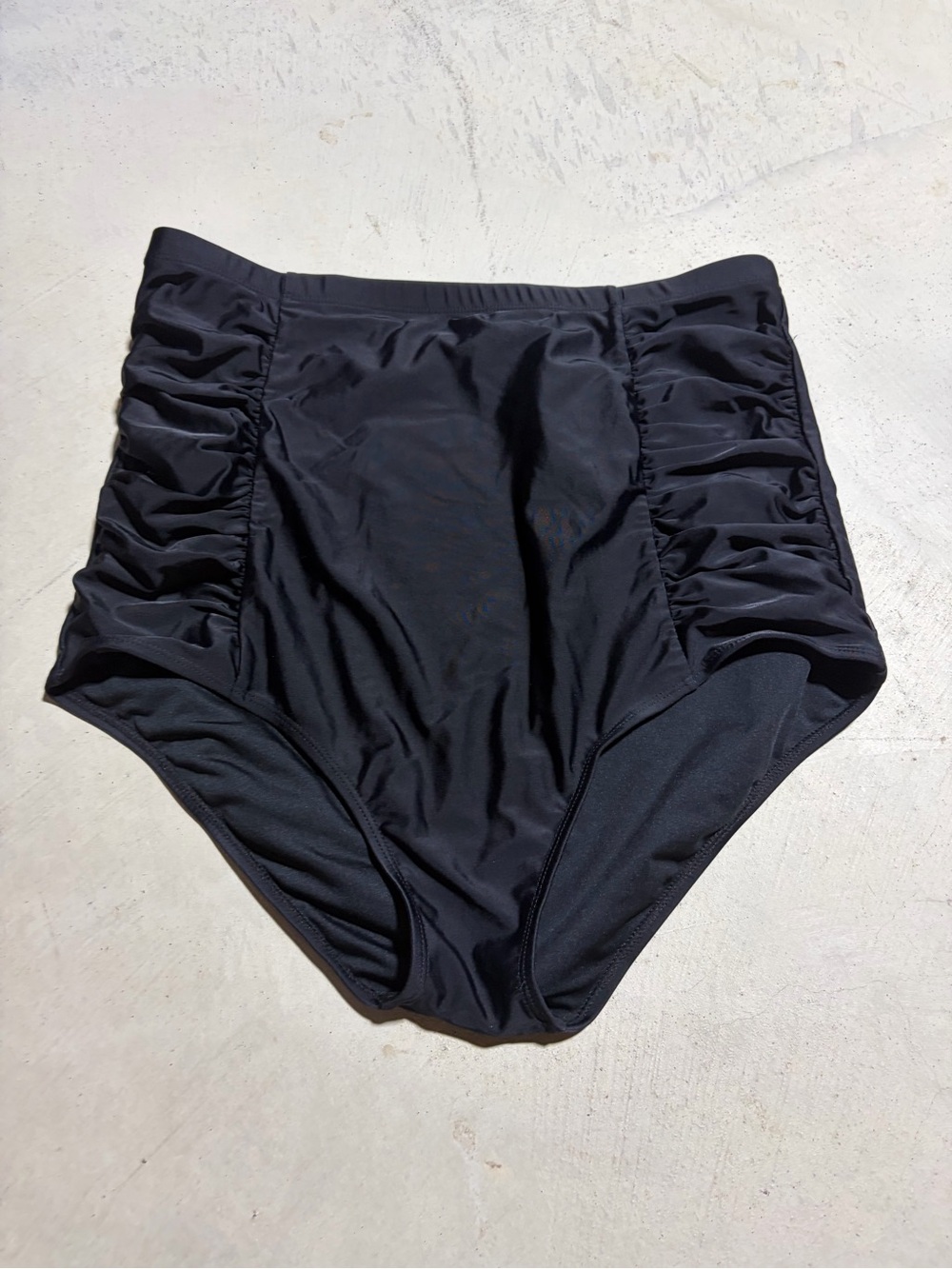 Coral reef High-Waist Ruched Black Swim Bottoms XL 14-16